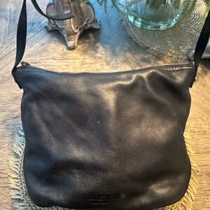 🖤 Black Crossbody or Shoulder Bag 🖤